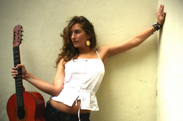 HANNAH AND THE HEARTBREAK