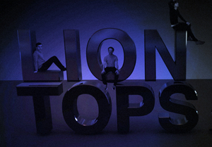 LION TOPS